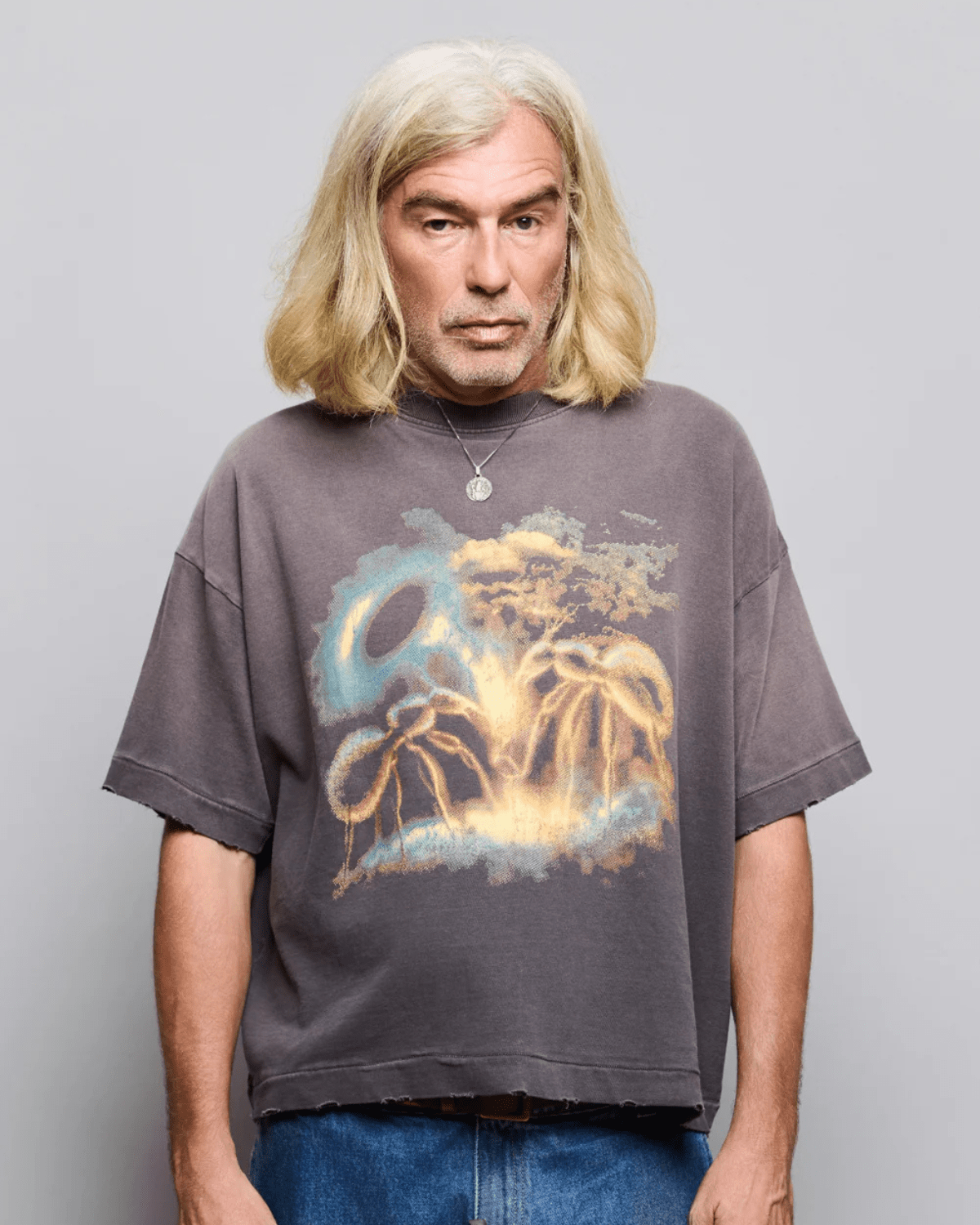 Camiseta Egho Studios Boxy Faded 'Formigas' Cinza - Imagem 2