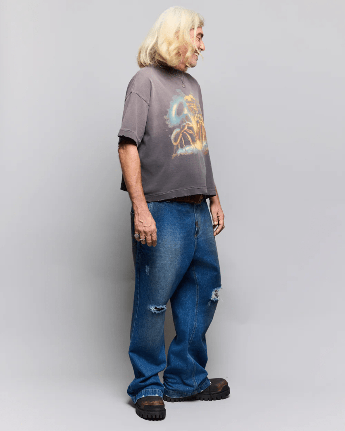 Camiseta Egho Studios Boxy Faded 'Formigas' Cinza - Imagem 3