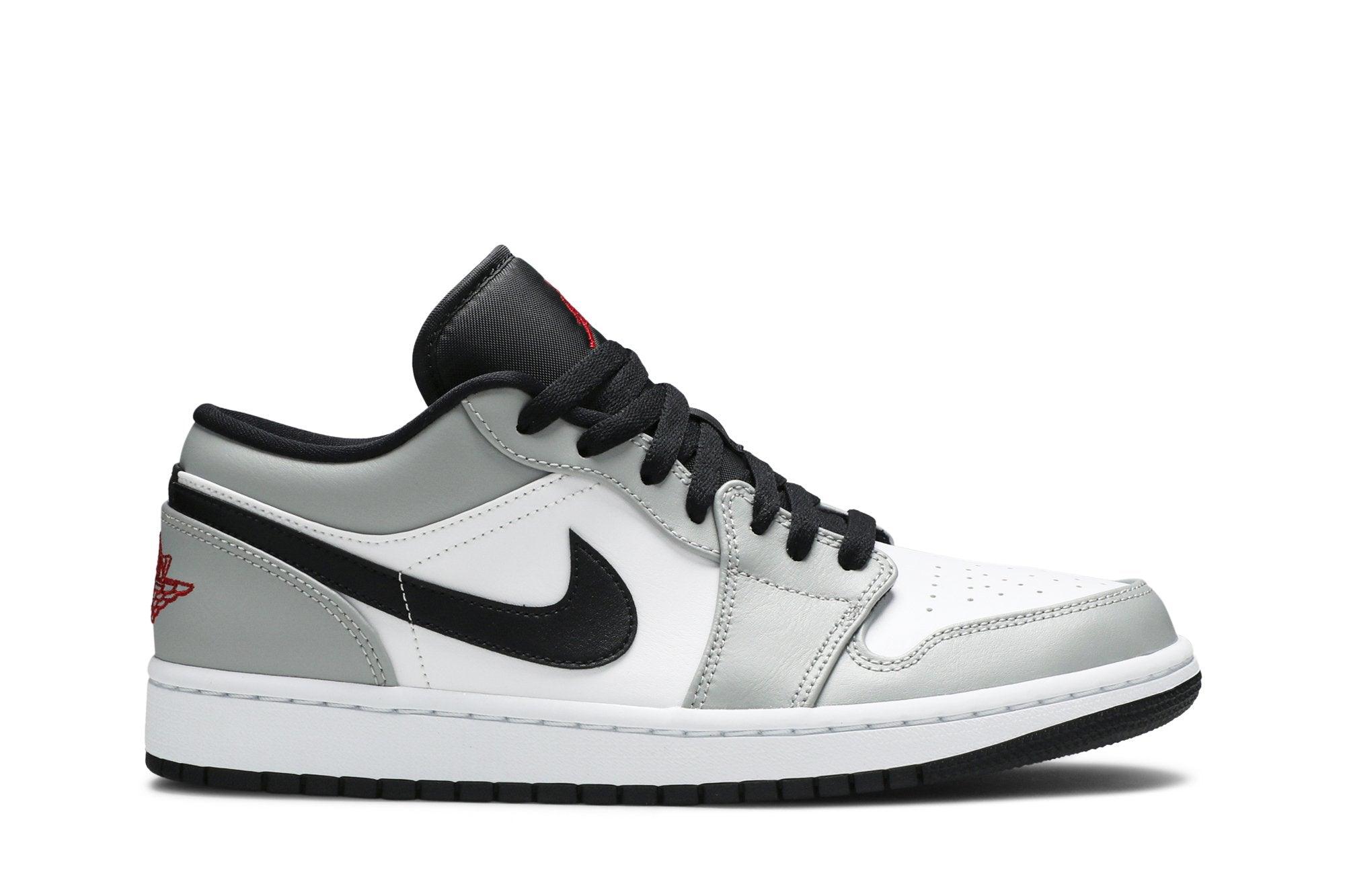 Tênis Air Jordan 1 Low Light Smoke Grey Cinza - Vista Lateral