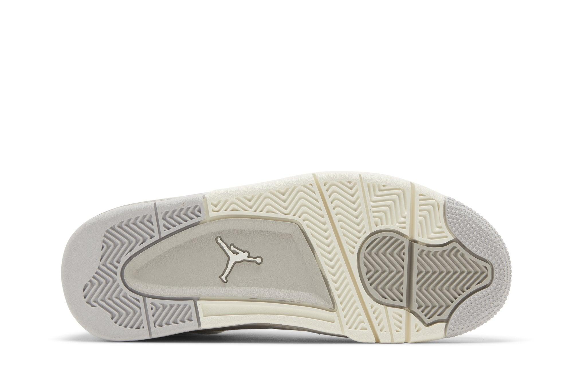 Tênis Air Jordan 4 Frozen Moments Cinza - Frente