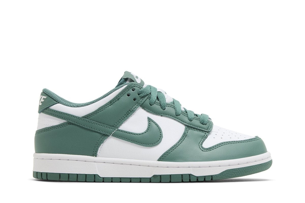 Tênis Nike Dunk Low Bicoastal Verde - Nasceu para romper padrões