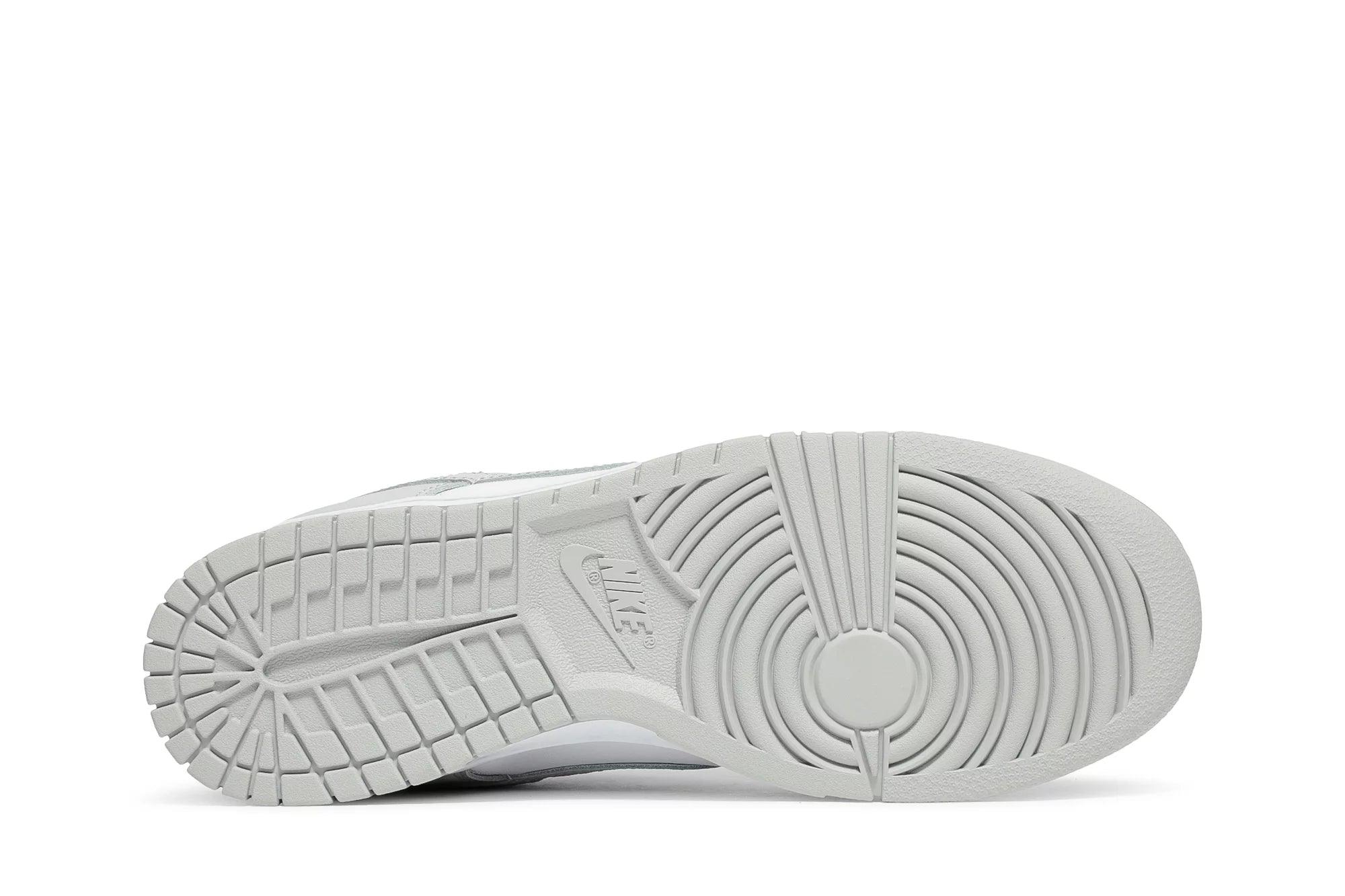 Tênis Nike Dunk Low Grey Cinza - Imagem 3