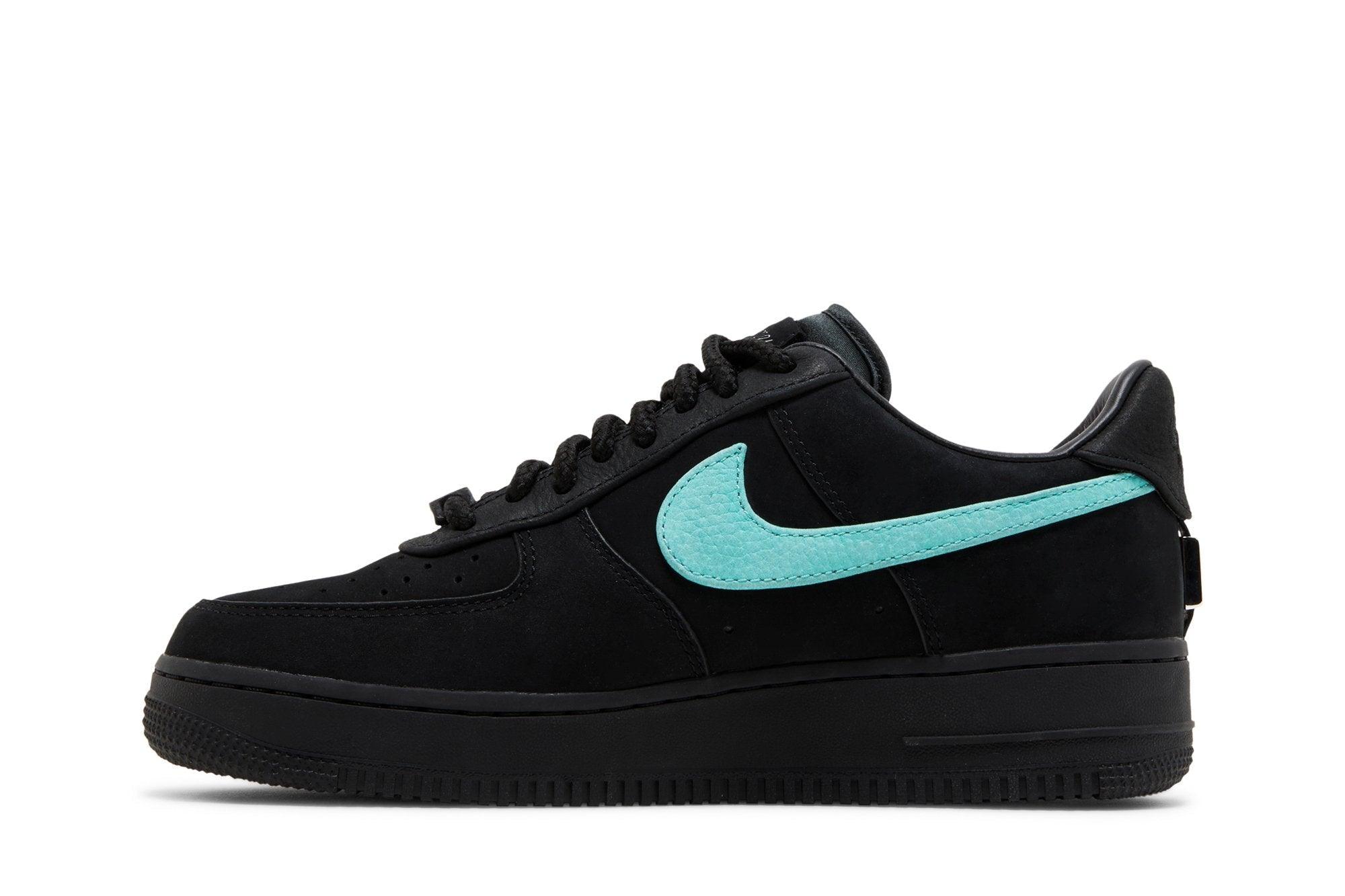 Tênis Tiffany & Co. x Nike Air Force 1 Low 1837 Preto