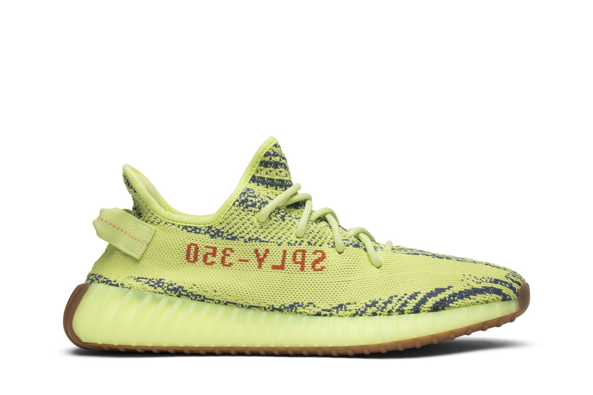 Imagem lateral direita do tênis Yeezy Boost 350 V2 'Semi Frozen Yellow'.